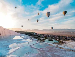 Pamukkale & Hierapolis Day Tour from Antalya with Meals & Transfers